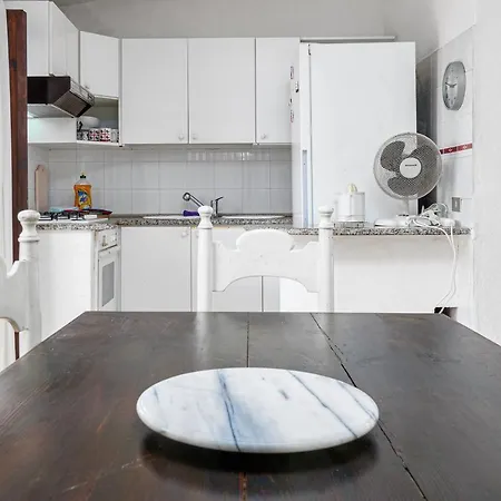 Meyer Lu Pitrali Holiday home *